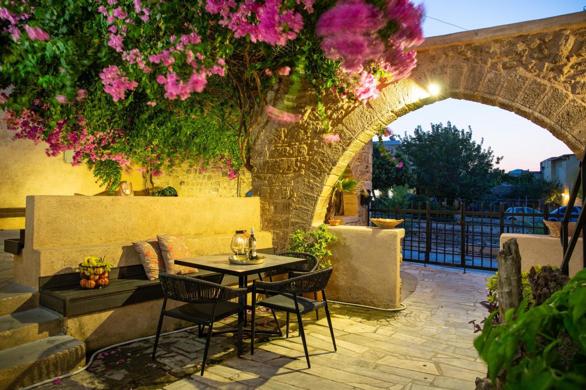 The Old Town House Apartment Rhodes City ภายนอก รูปภาพ