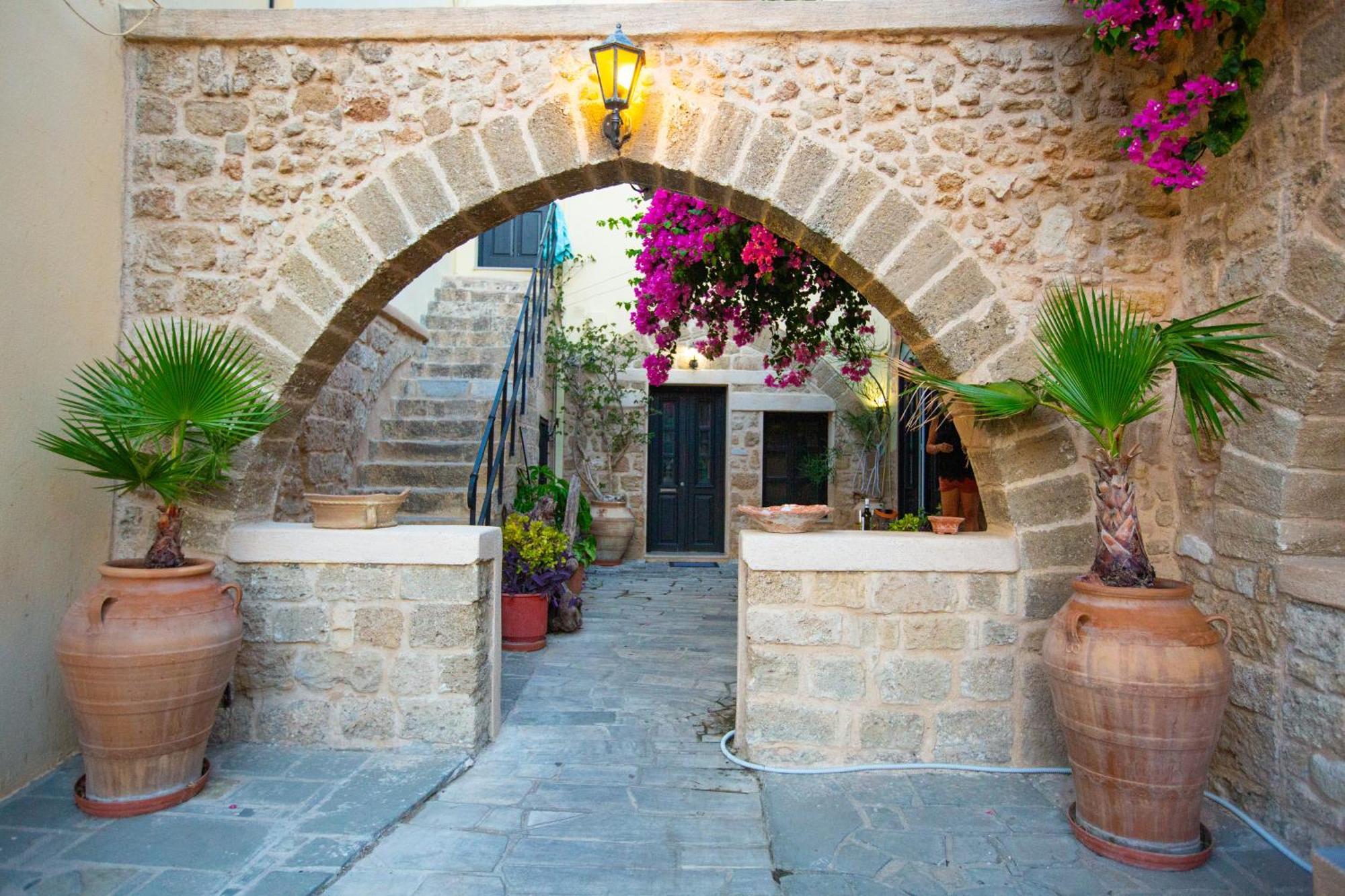The Old Town House Apartment Rhodes City ภายนอก รูปภาพ