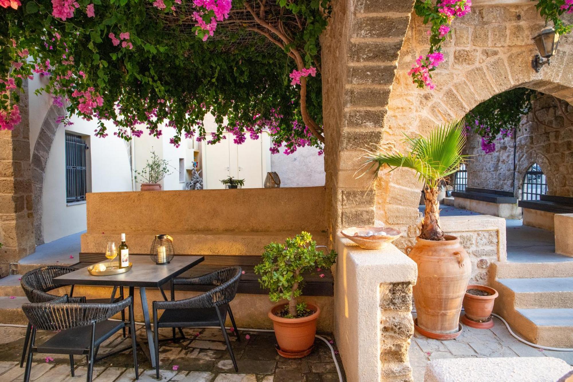 The Old Town House Apartment Rhodes City ภายนอก รูปภาพ