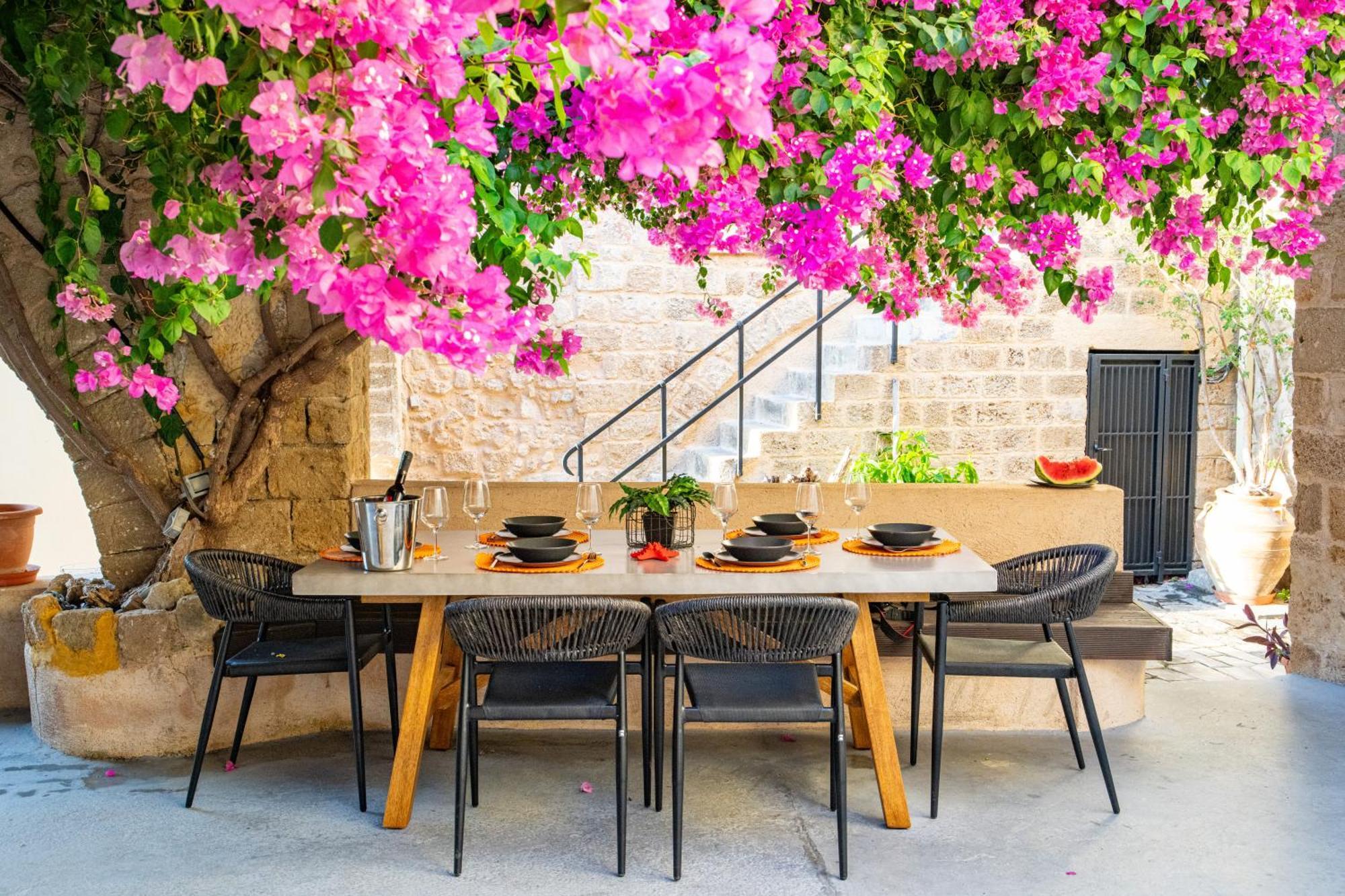 The Old Town House Apartment Rhodes City ภายนอก รูปภาพ